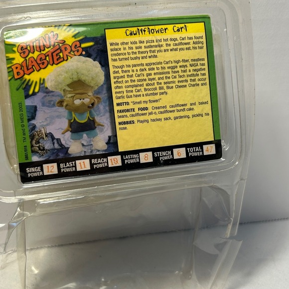 Stink Blasters Cauliflower Carl Action Figure Toy with Card - Picture 4 of 6